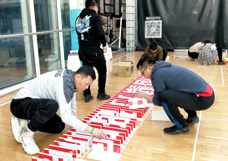 新北京再騰飛-北京克運(yùn)物流多米諾團(tuán)隊(duì)大挑戰(zhàn)