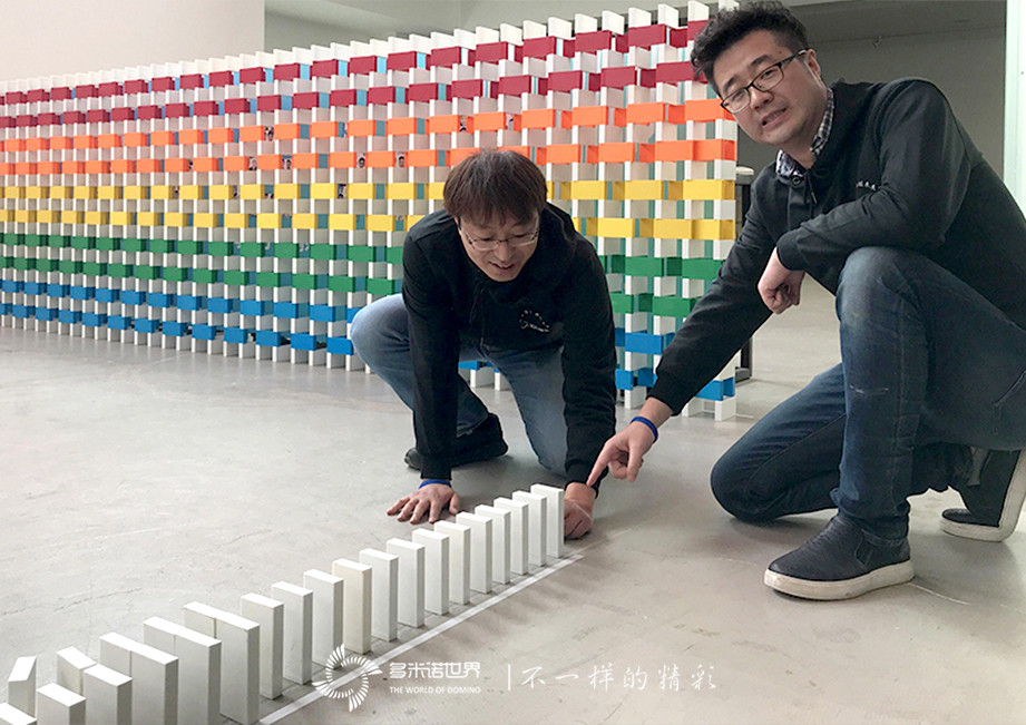 攜手聚力、共創(chuàng)未來-360搜索Leader層團(tuán)建多米諾大挑戰(zhàn)