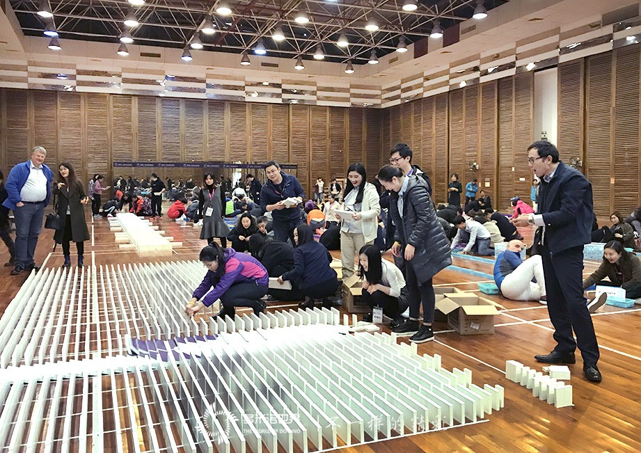 多米諾團(tuán)隊(duì)大挑戰(zhàn)拉開默克FBU 2018年會(huì)序幕   