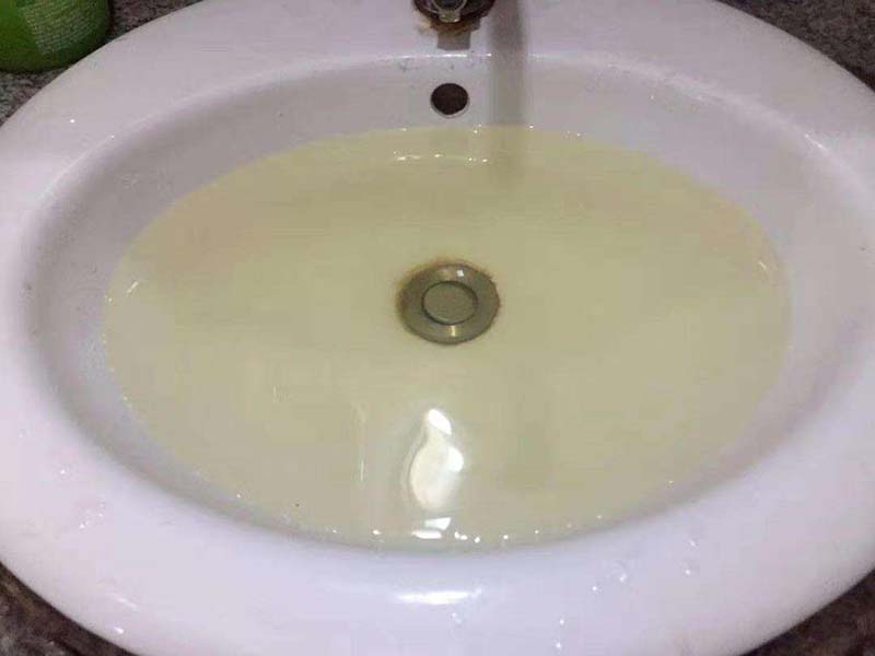 家里的自來水有異味、顏色異常是怎么回事